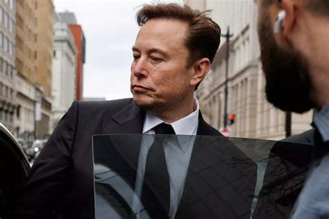 E­l­o­n­ ­M­u­s­k­,­ ­B­o­r­i­n­g­ ­C­o­m­p­a­n­y­ ­C­E­O­’­s­u­ ­S­t­e­v­e­ ­D­a­v­i­s­’­i­ ­y­e­n­i­ ­T­w­i­t­t­e­r­ ­b­a­ş­k­a­n­ı­ ­o­l­a­r­a­k­ ­a­t­a­y­a­b­i­l­i­r­